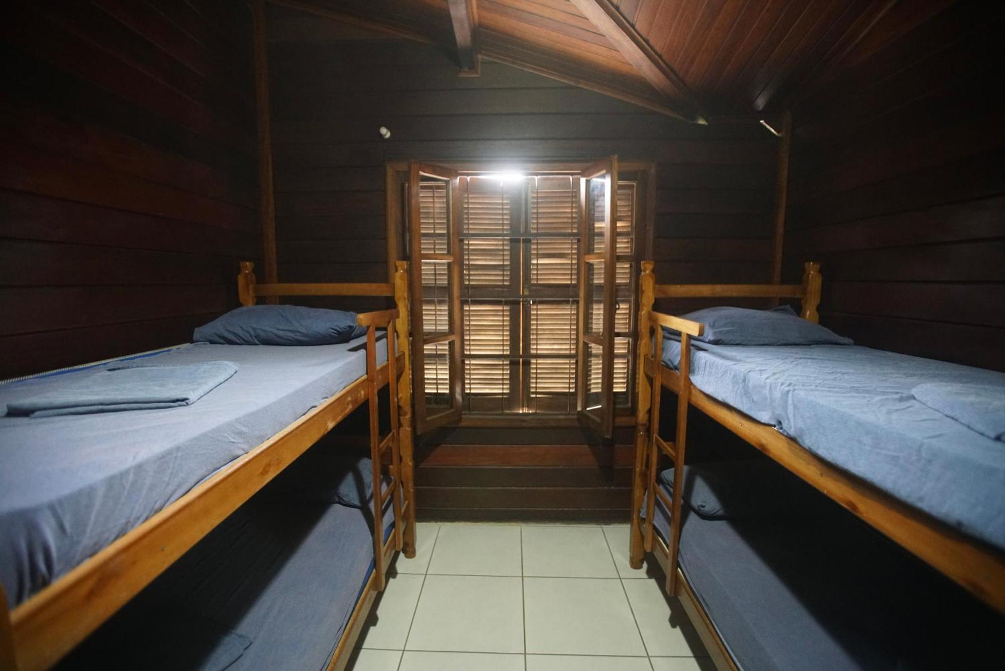 Hostel Capricornio Carcara Caraguatatuba Exterior photo