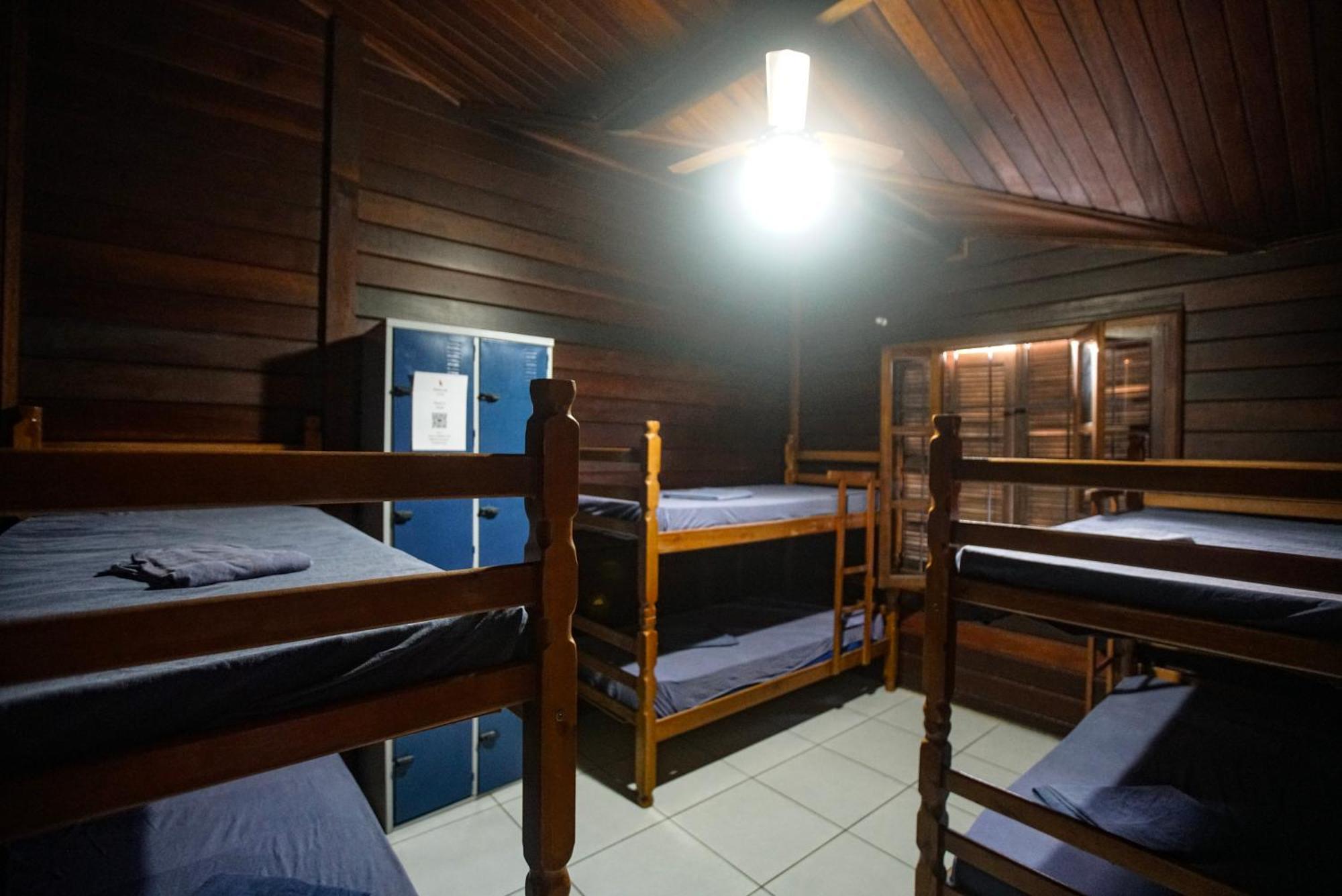 Hostel Capricornio Carcara Caraguatatuba Exterior photo